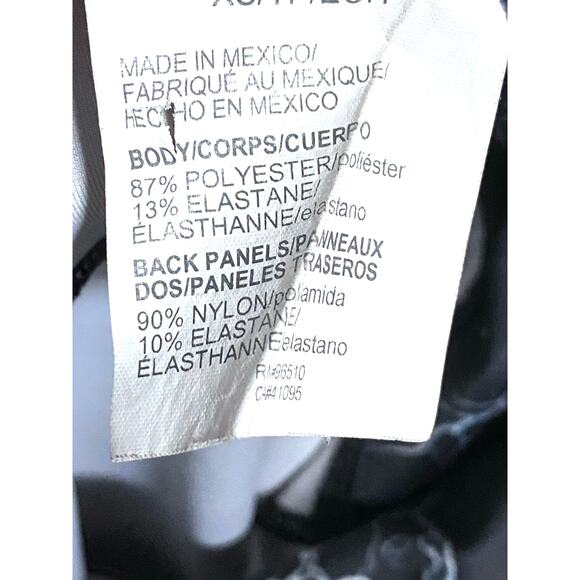 Under Armour Compression Heat Gear Black Leggings Capri Mesh Panel Womens XS - Picture 8 of 8